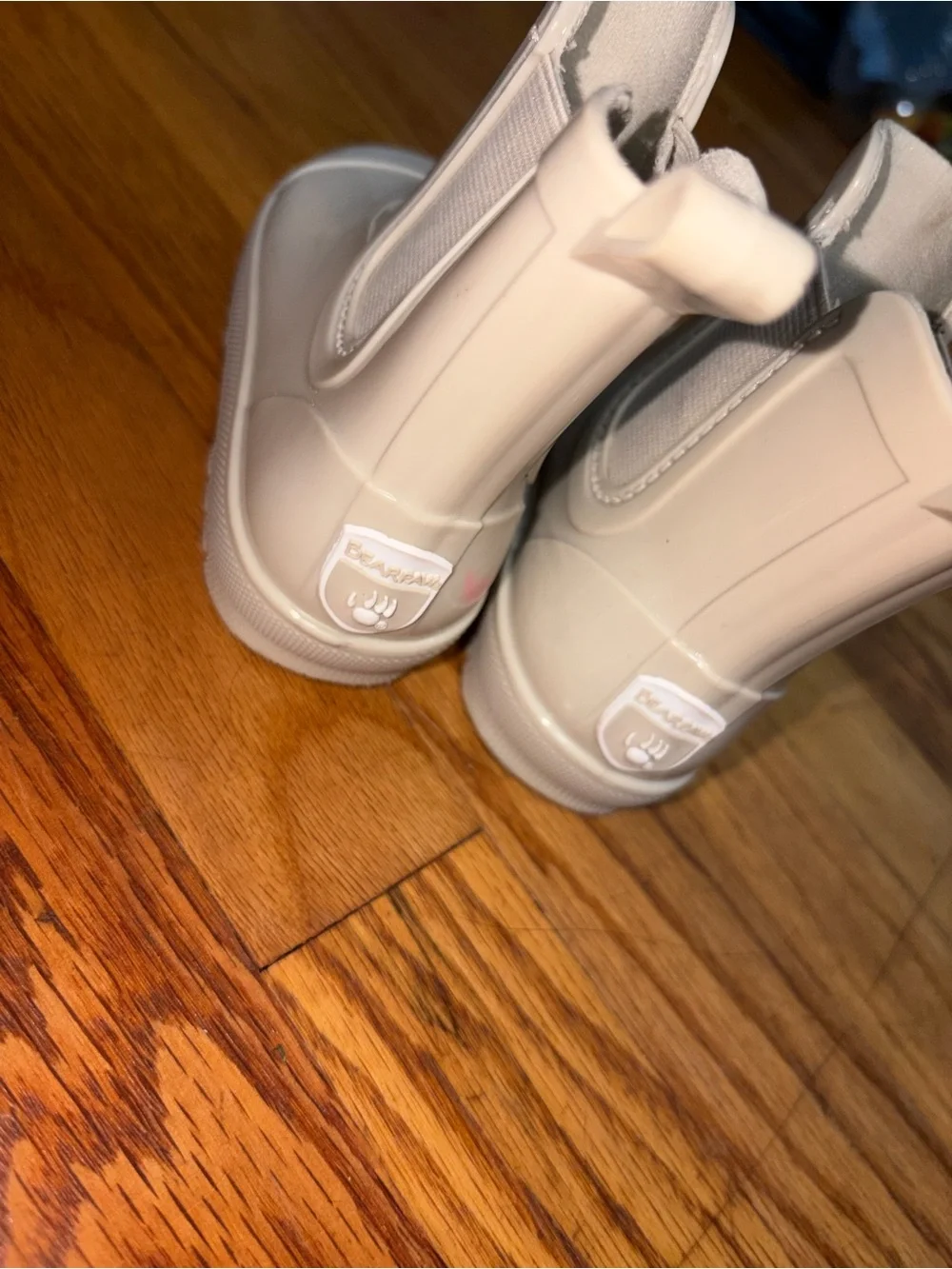 BearPaw Kids White Chelsea-Style Rain Boots